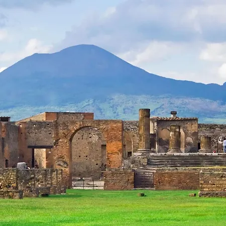 Bed & Breakfast Sanctuary